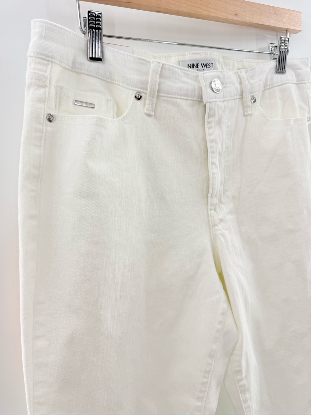 NWT Nine West Gramercy Crop Straight Slim Jeans White  Size 12 - Picture 4 of 11